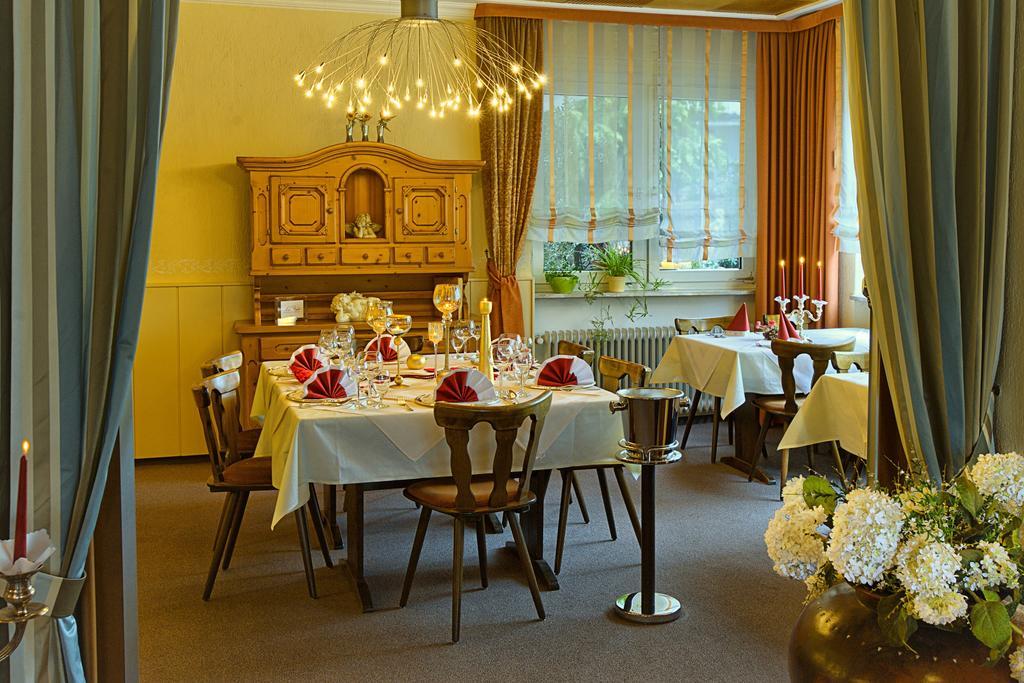 Hotel & Restaurant Kaiserhof Бад-Беллинген Экстерьер фото